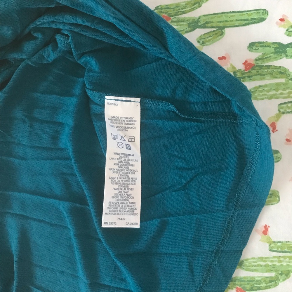 French Connection V-Neck Tank - Picture 4 of 4